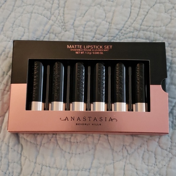 Anastasia Beverly Hills Other - ANASTASIA BEVERY HILLS MINI LIPSTICK SET